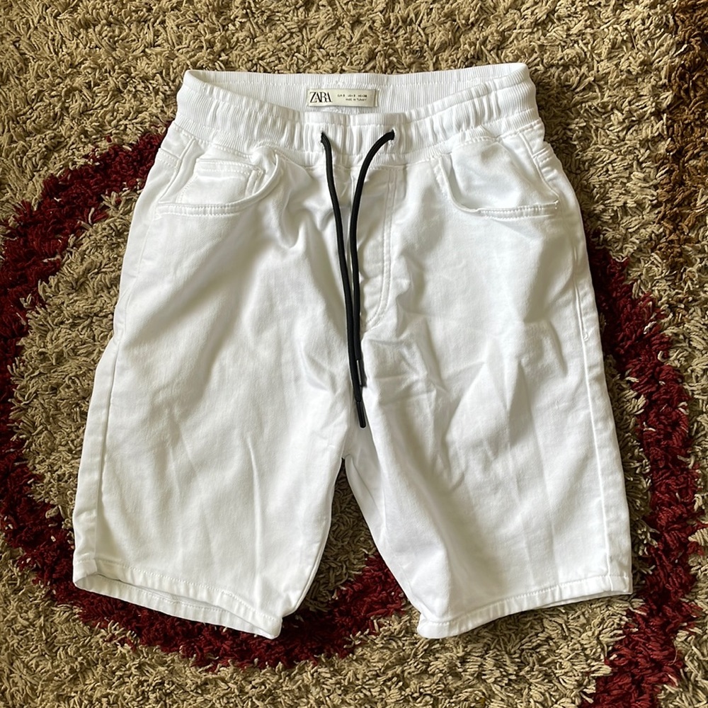 Mens NWOT Zara white shorts